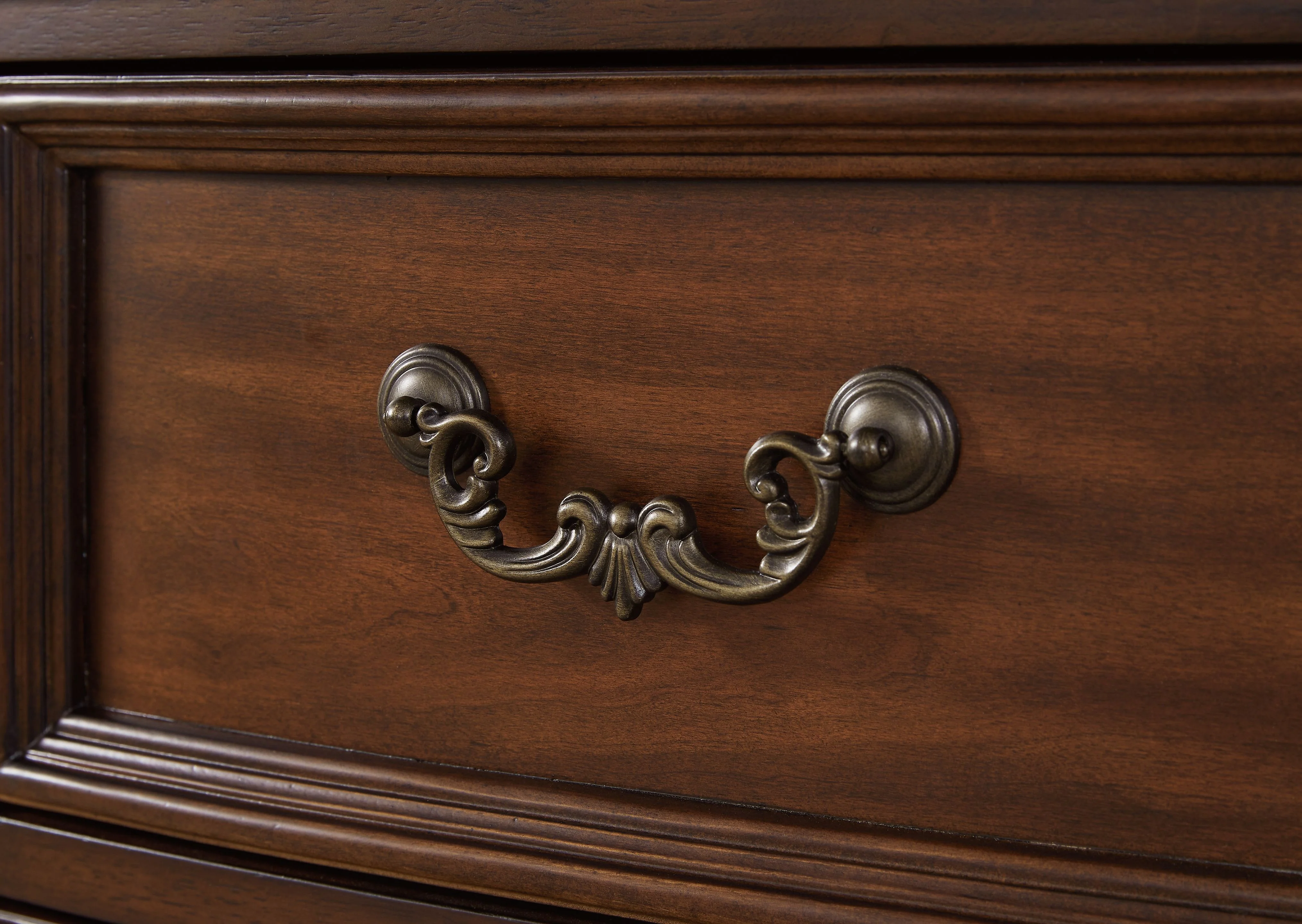 8088-lavinton-dresser-and-mirror-brown-6.webp Lavinton - Dresser And Mirror - Brown
