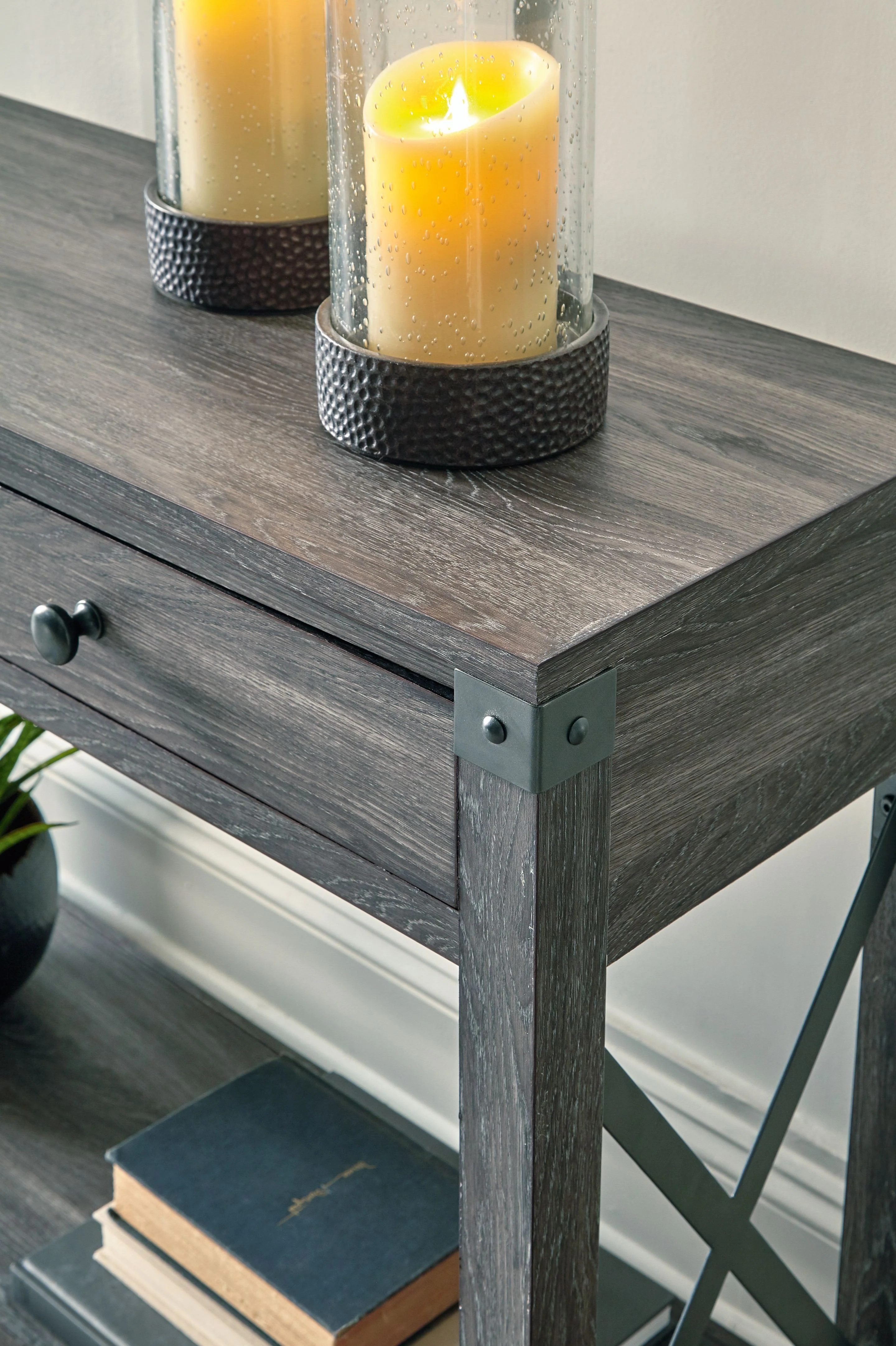 Freedan - Console Sofa Table - Grayish Brown