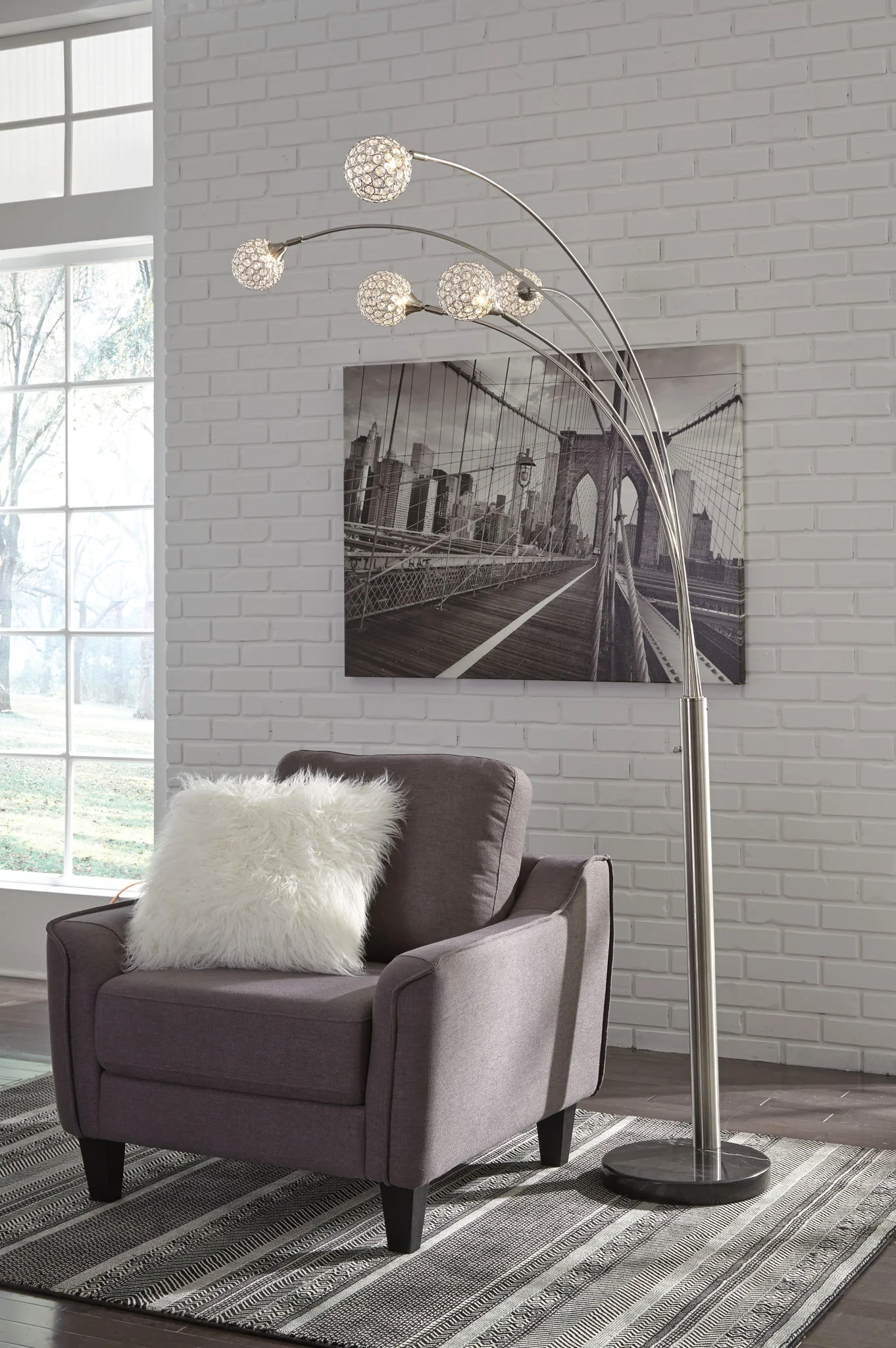 8244-winter-metal-arc-lamp-silver-finish-4.webp Winter - Metal Arc Lamp - Silver Finish