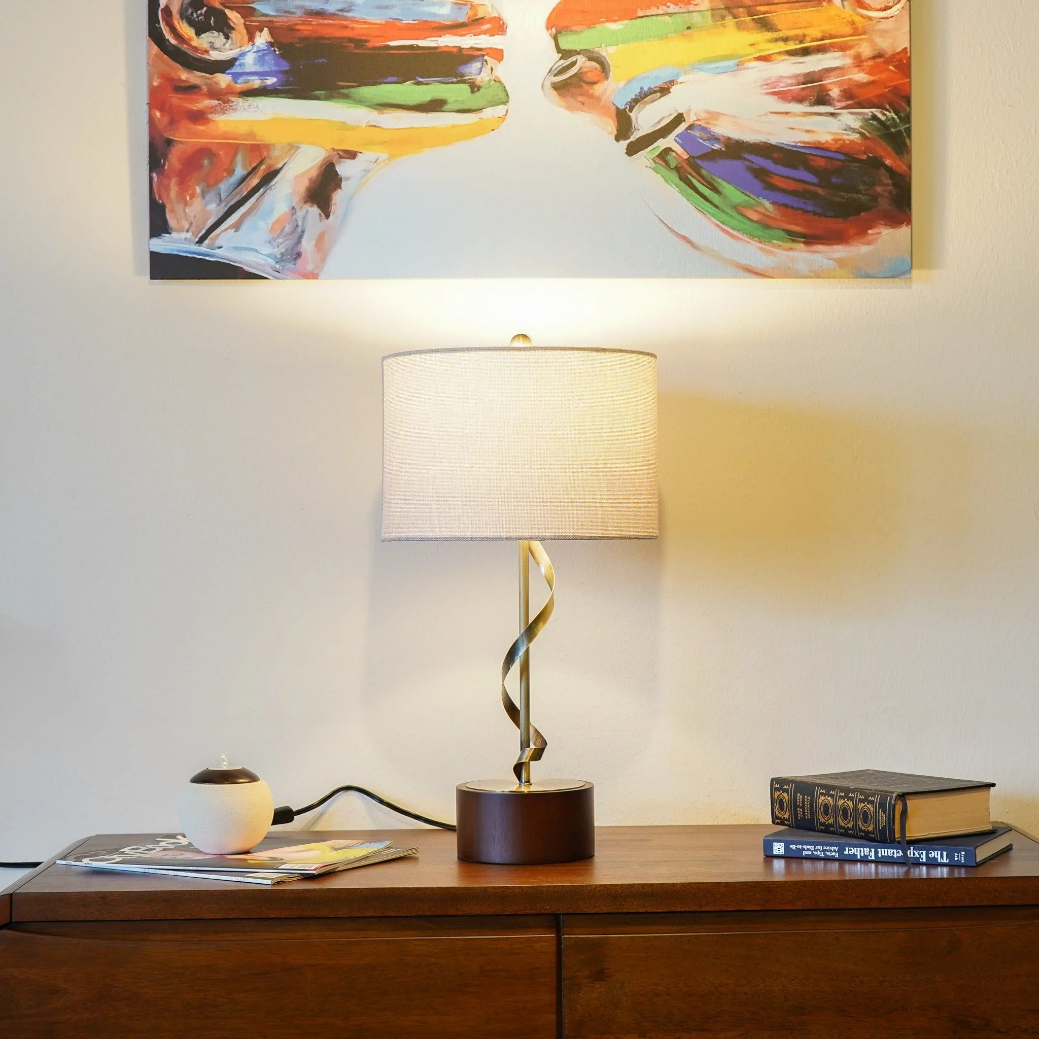 8275-nightstand-desk-lamp-with-twisted-base-white-6.webp Nightstand Desk Lamp With Twisted Base - White