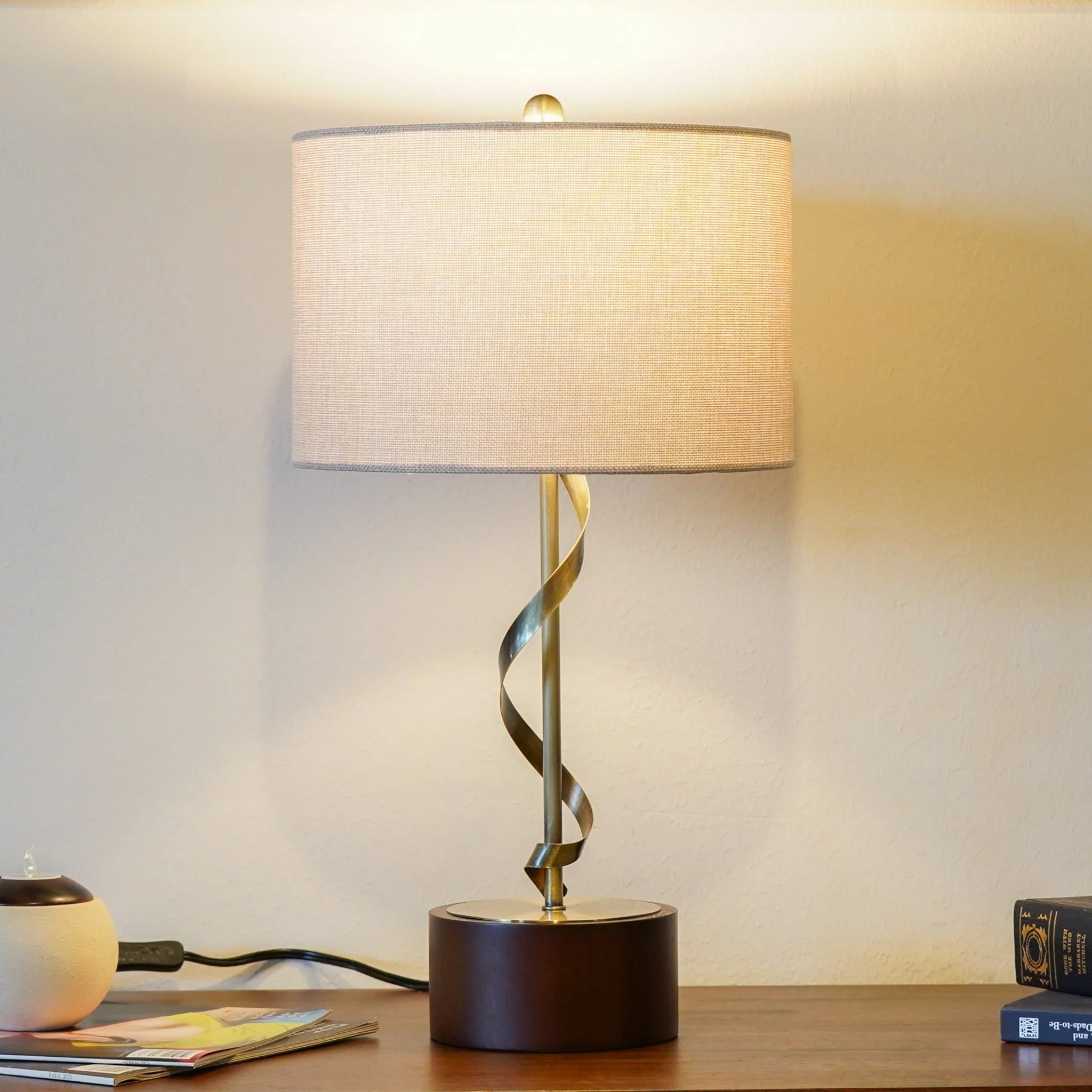 8275-nightstand-desk-lamp-with-twisted-base-white-9.webp Nightstand Desk Lamp With Twisted Base - White