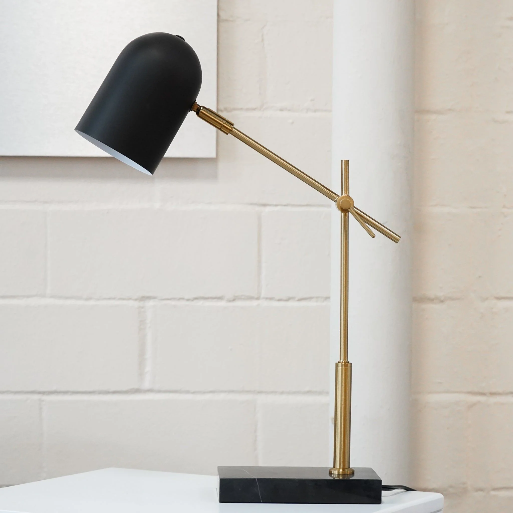 Lumora - Table Lamp - Black