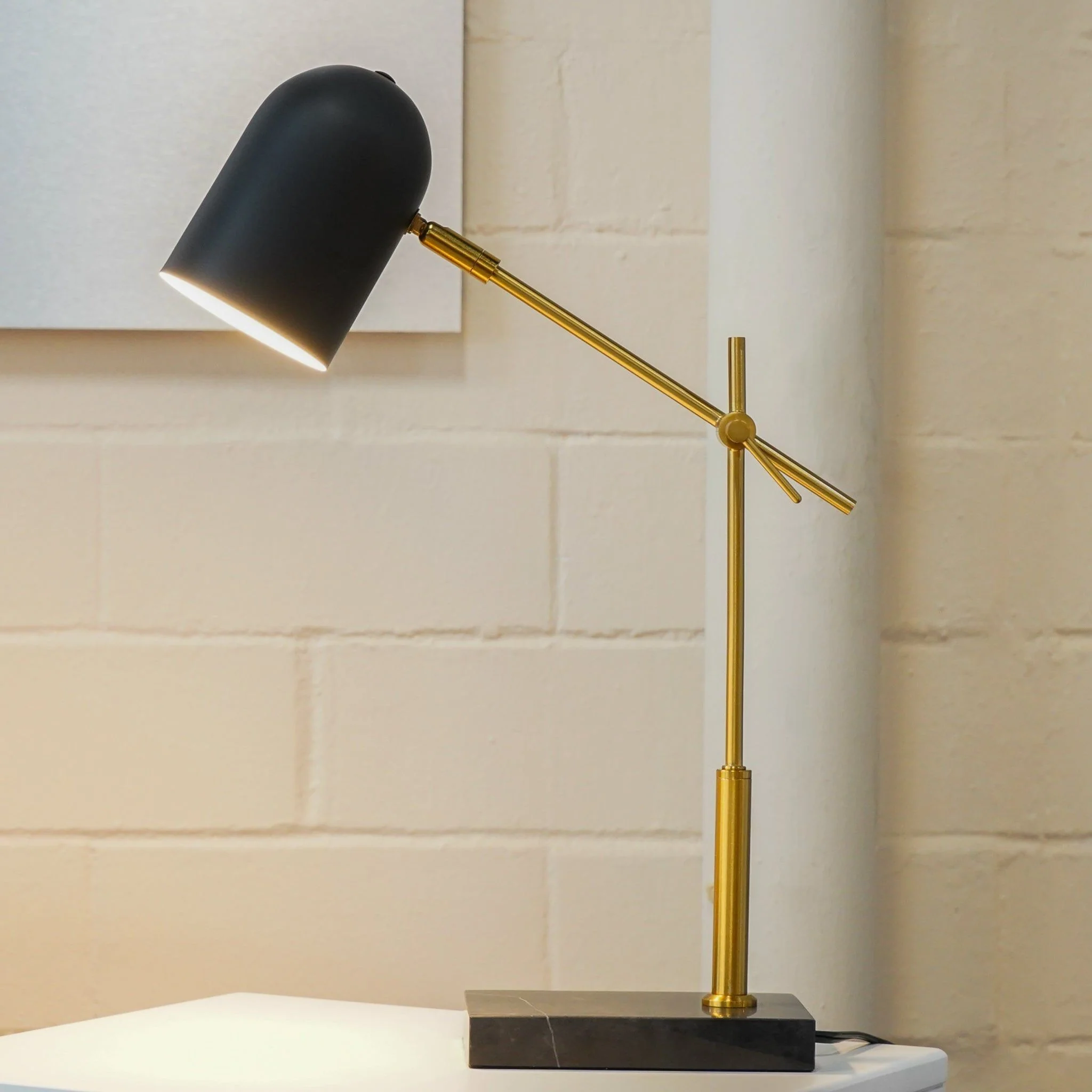 Lumora - Table Lamp - Black