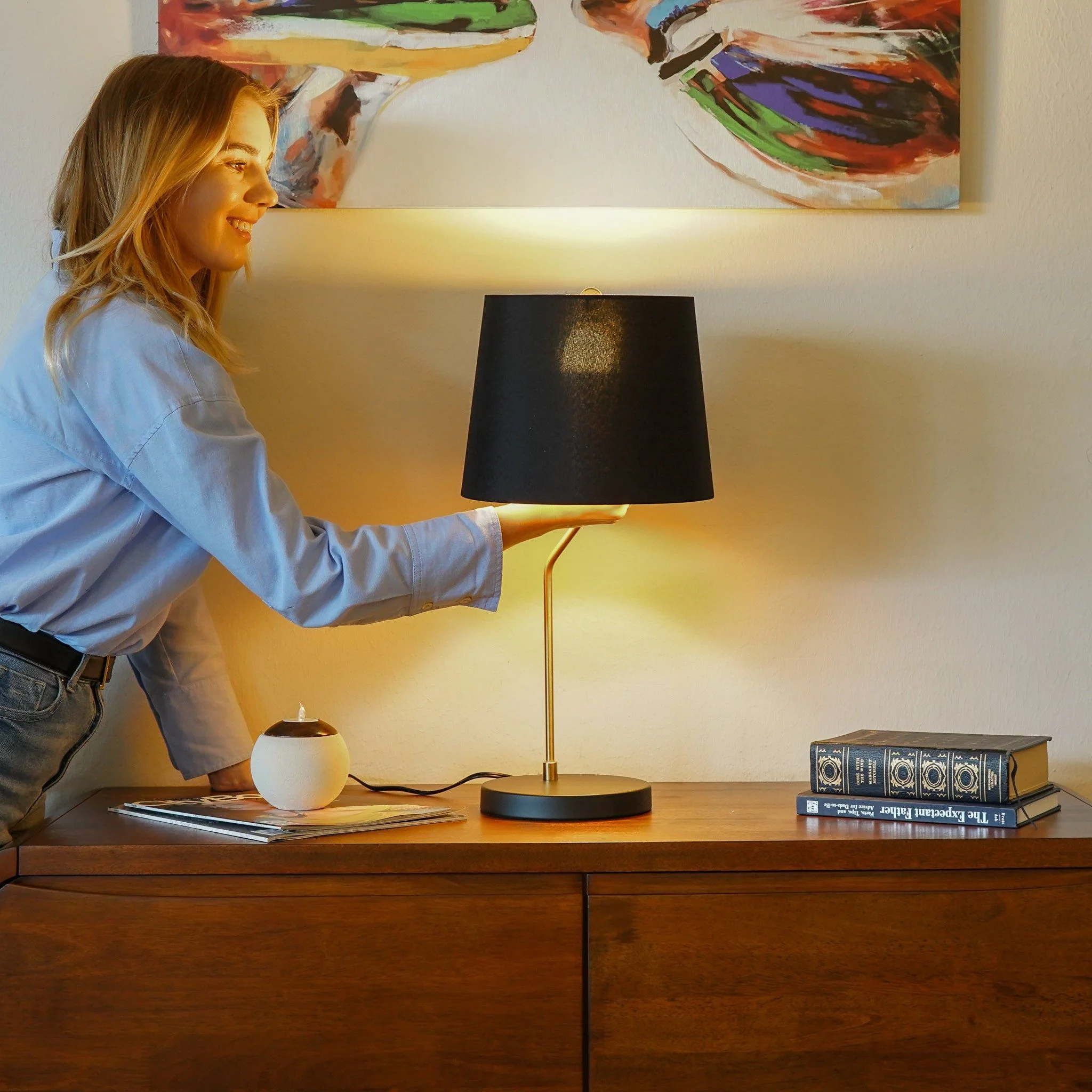 8279-desk-lamp-for-bedside-and-table-use-black-3.webp Desk Lamp For Bedside And Table Use - Black