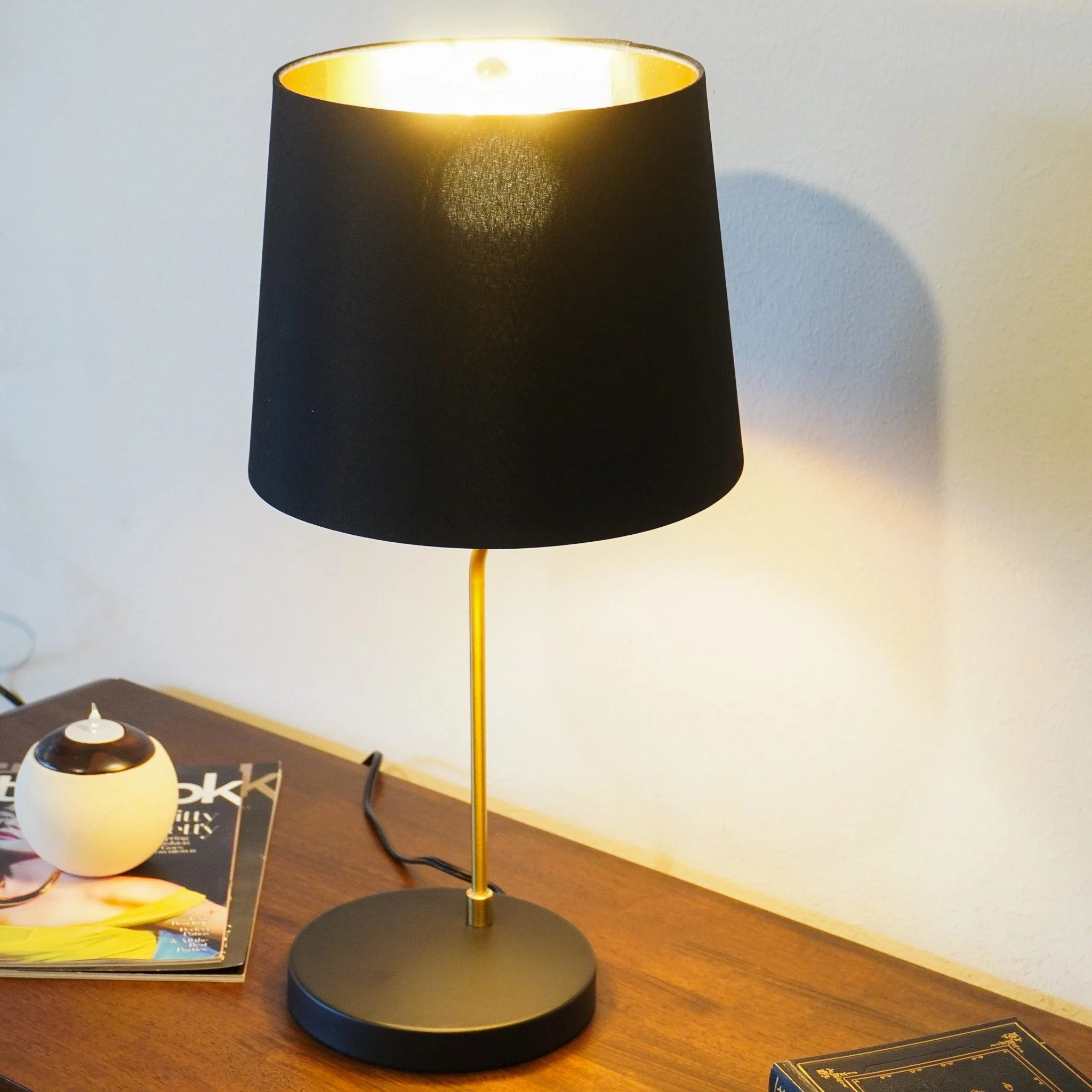 8279-desk-lamp-for-bedside-and-table-use-black-7.webp Desk Lamp For Bedside And Table Use - Black