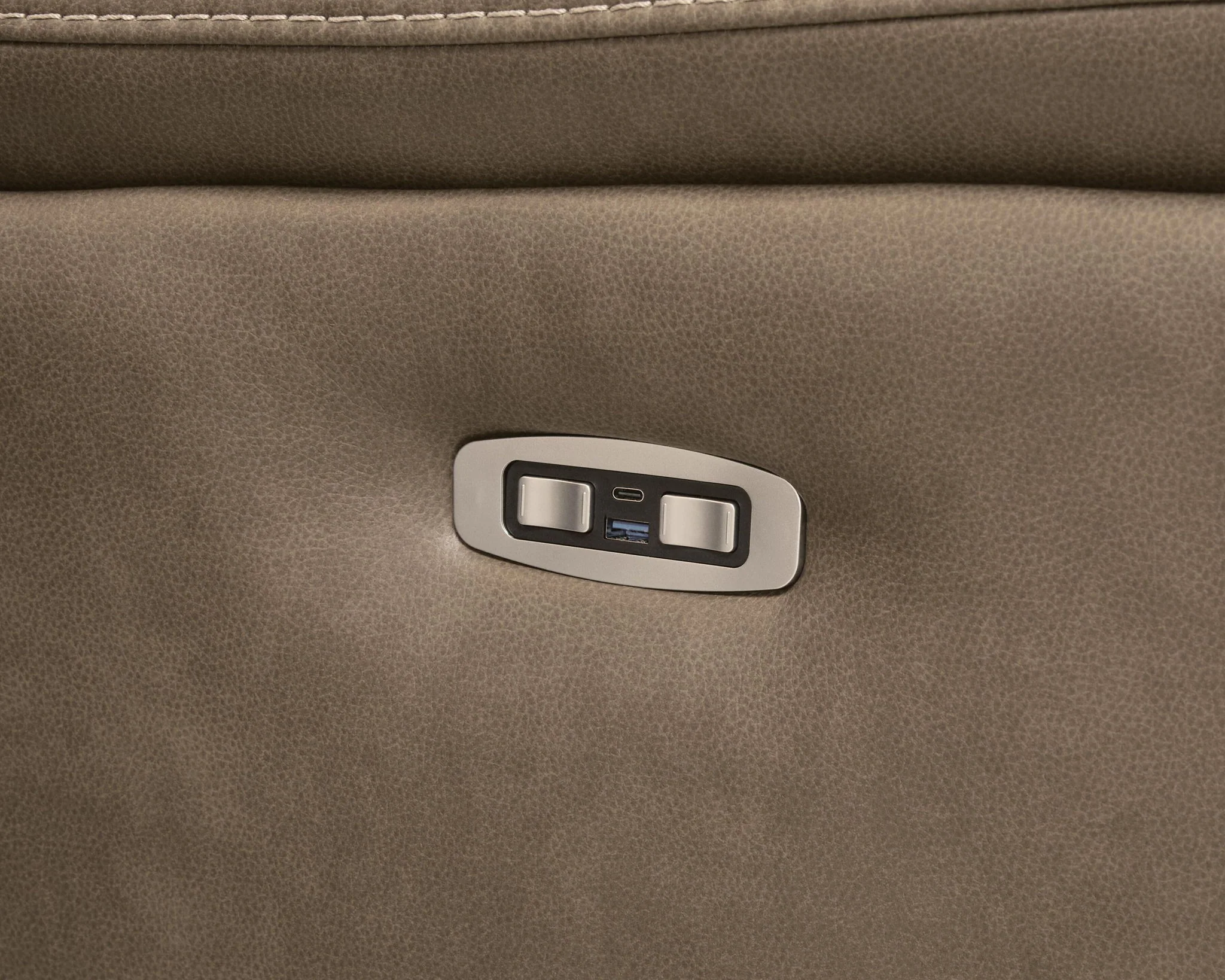 Max-Momentum - Reclining Sectional