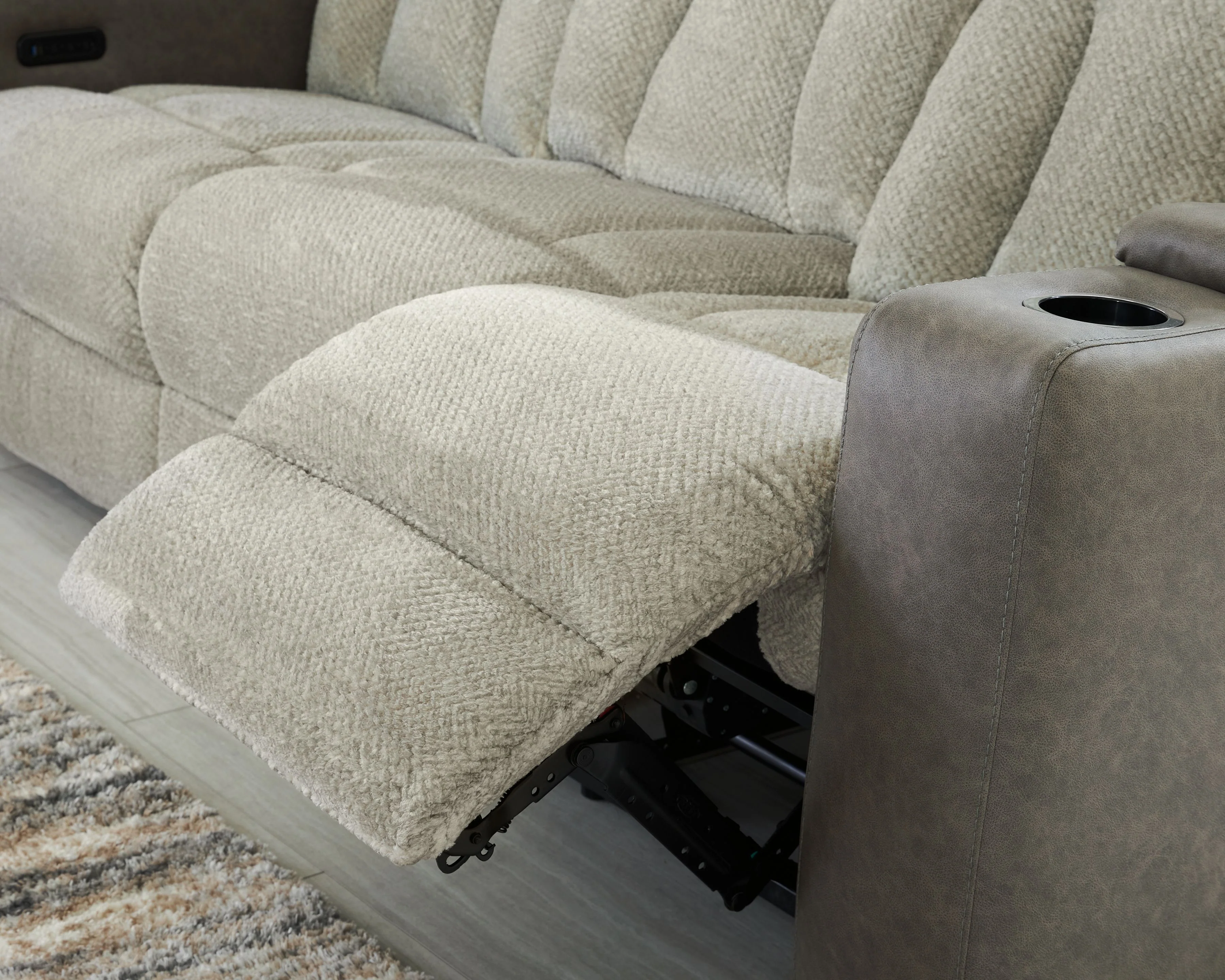 8323-whiplash-power-reclining-sofa-with-adj-headrest-sisal-10.webp WhipLash - Power Reclining Sofa With Adj Headrest - Sisal