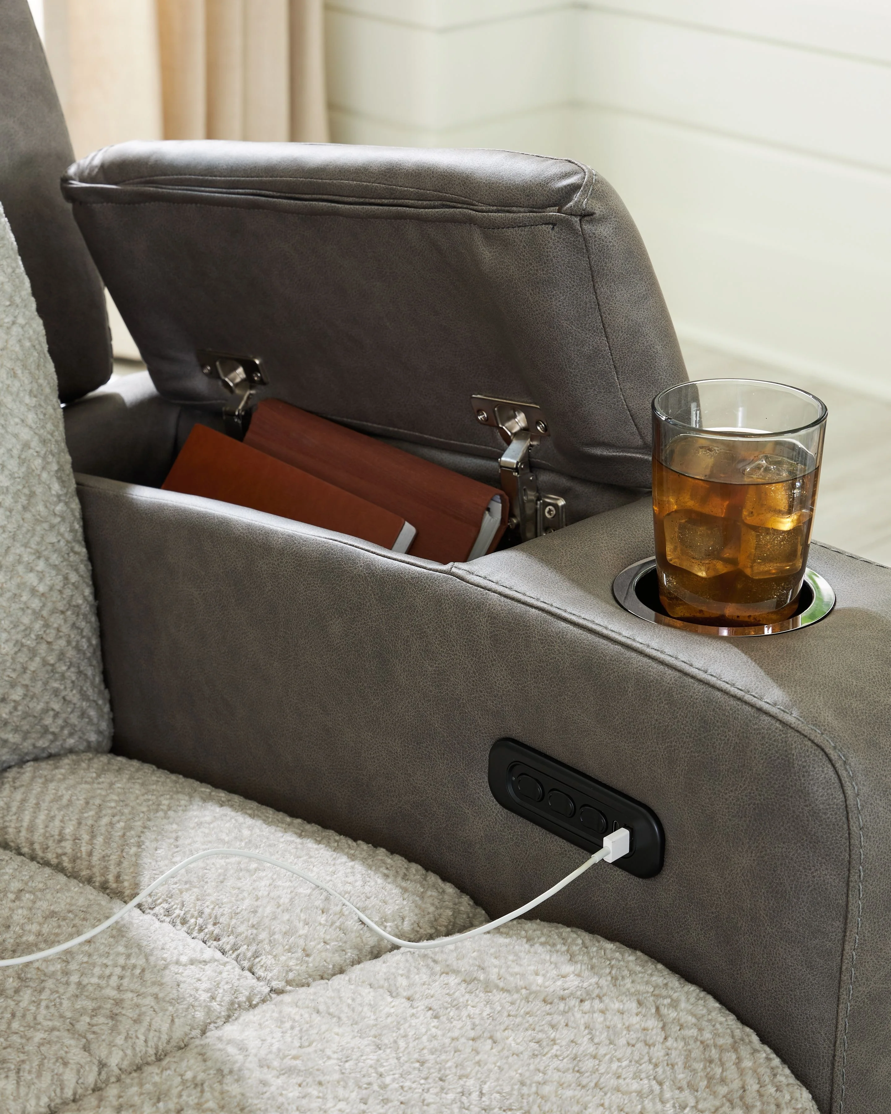 8323-whiplash-power-reclining-sofa-with-adj-headrest-sisal-8.webp WhipLash - Power Reclining Sofa With Adj Headrest - Sisal