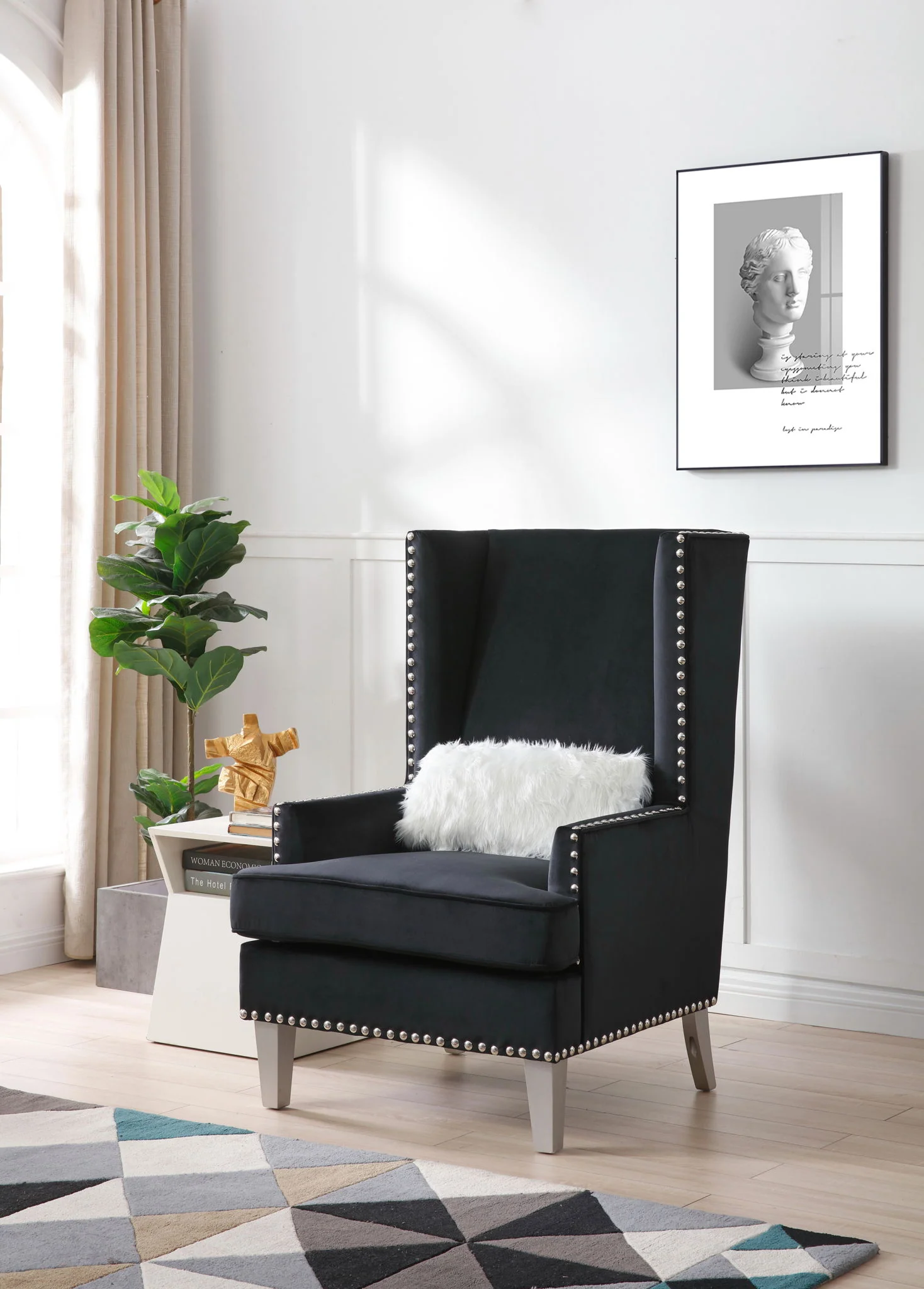 8695-elegant-traditional-accent-chair-2.webp Elegant Traditional Accent Chair
