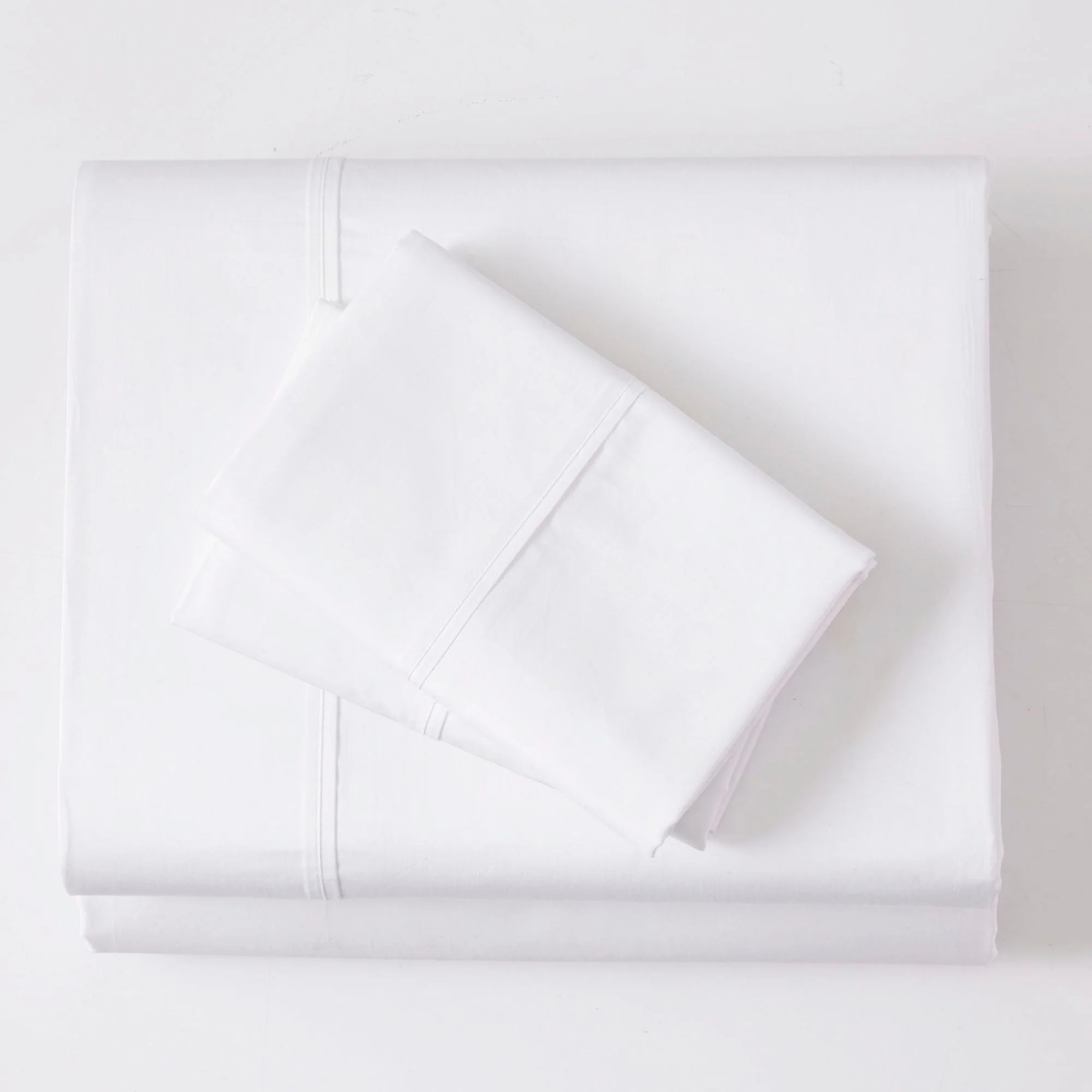 Sheet Set Luxurious Supima, Wrinkle Resistant, Breathable, With 2 Ghostgrip Band