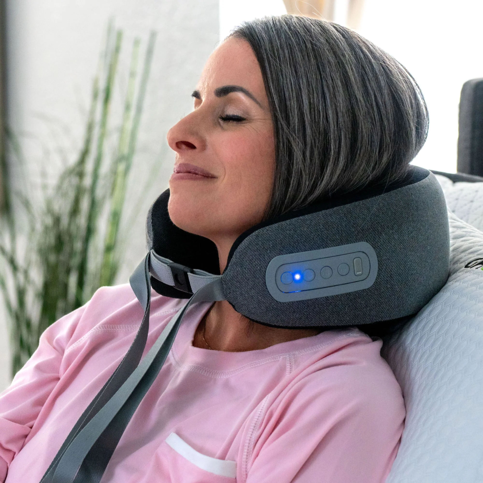 8748-shiatsu-neck-massage-pillow-with-infrared-heat-therapy-foam-gray-8.webp Shiatsu Neck Massage Pillow With Infrared Heat Therapy Foam - Gray