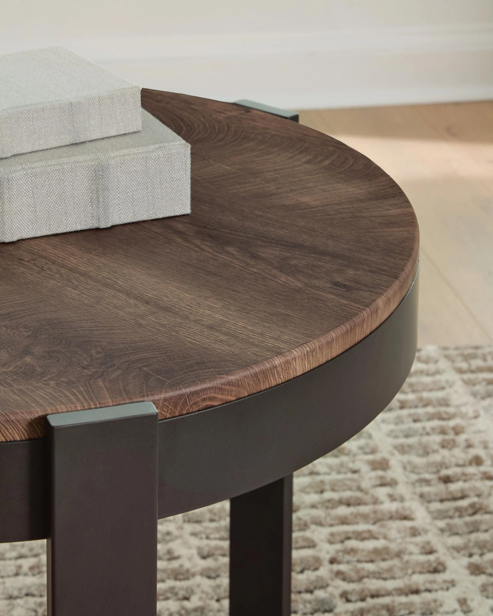 Horizon Hills - Occasional Table Set (Set of 3) - Brown / Black