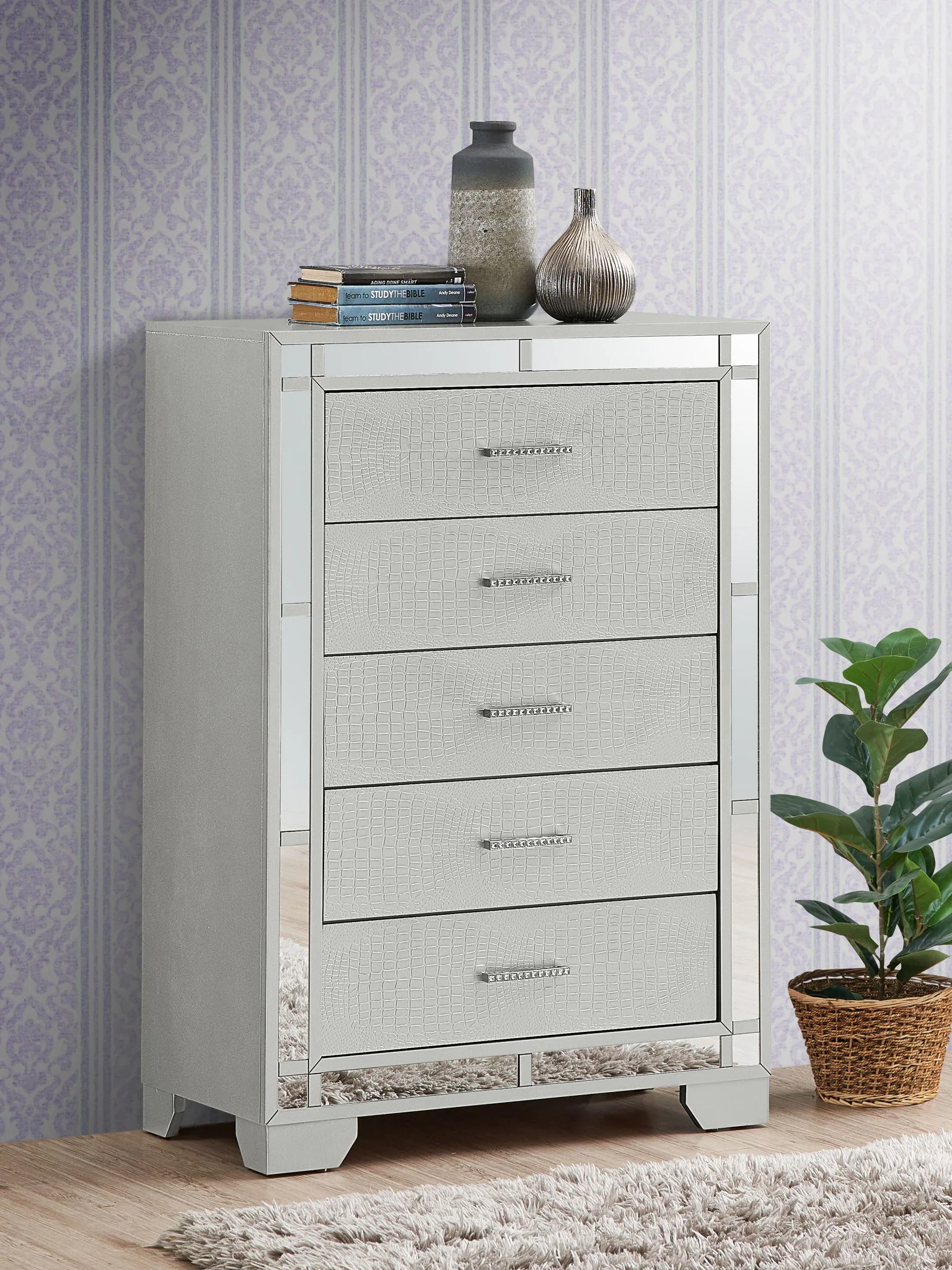 8976-madison-chest-silver-champagne-1.webp Madison - Chest - Silver Champagne