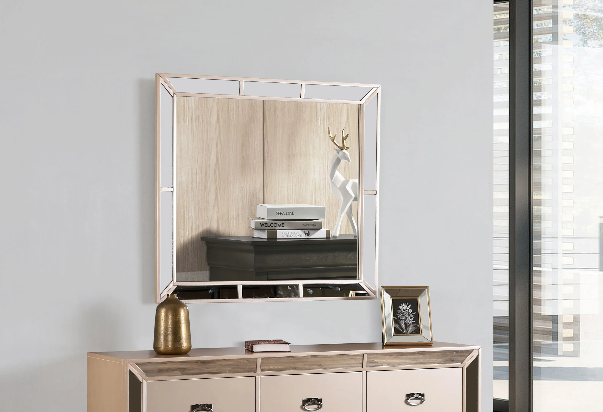 9031-elegant-contemporary-mirror-2.webp Elegant Contemporary Mirror