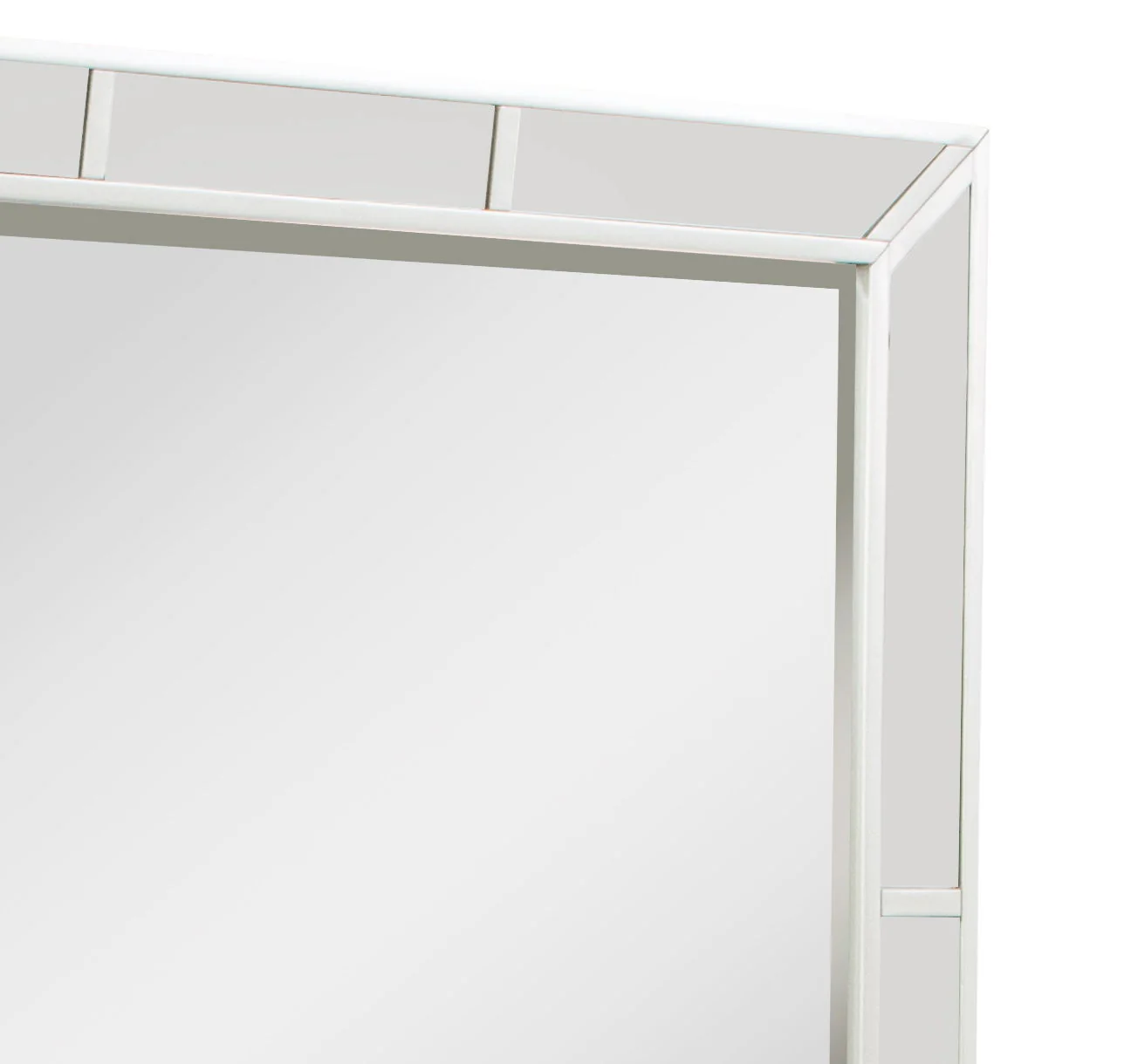 9031-elegant-contemporary-mirror-4.webp Elegant Contemporary Mirror