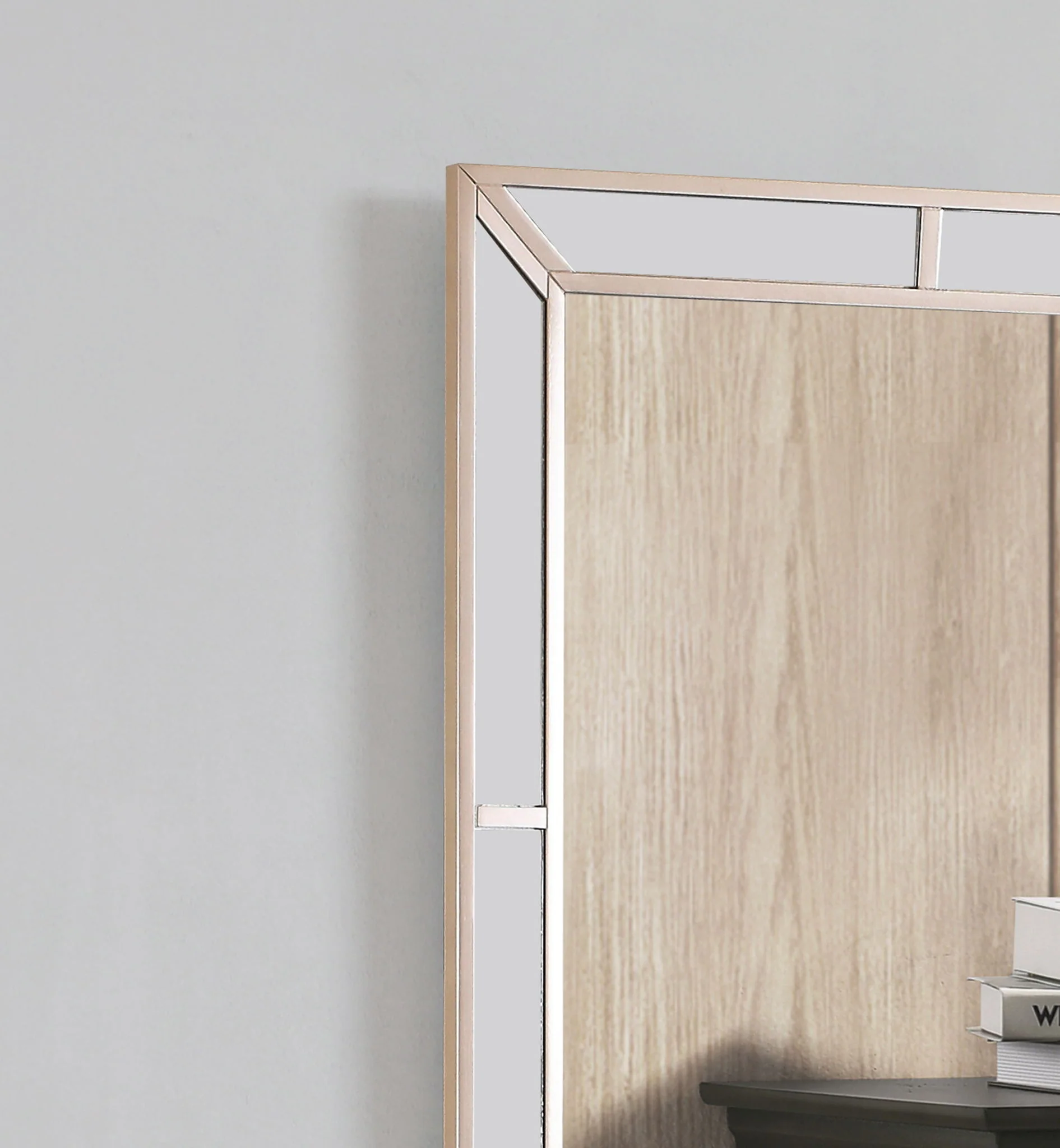 9031-elegant-contemporary-mirror-9.webp Elegant Contemporary Mirror