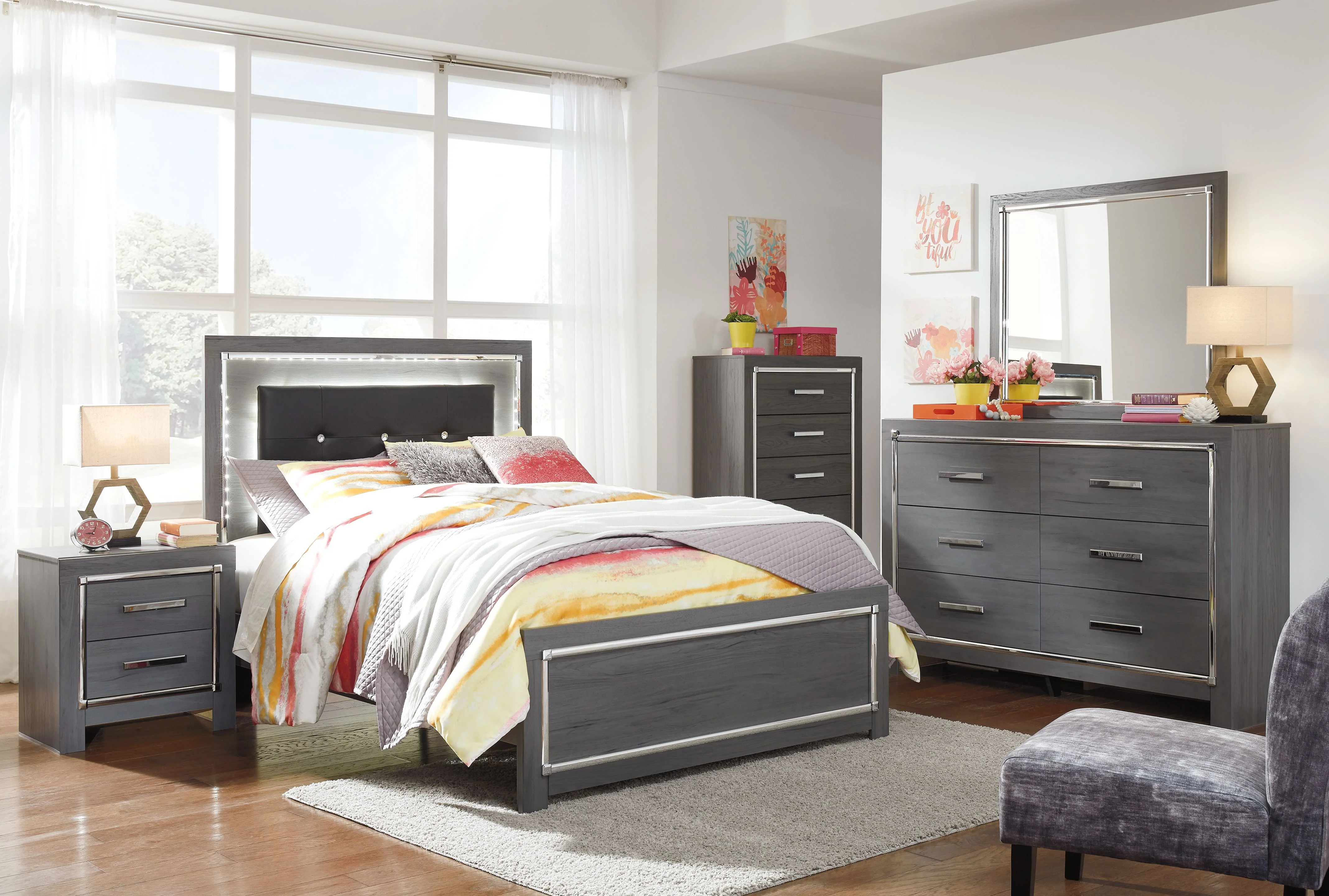 922-lodanna-youth-panel-bedroom-set-1.webp Lodanna - Youth Panel Bedroom Set