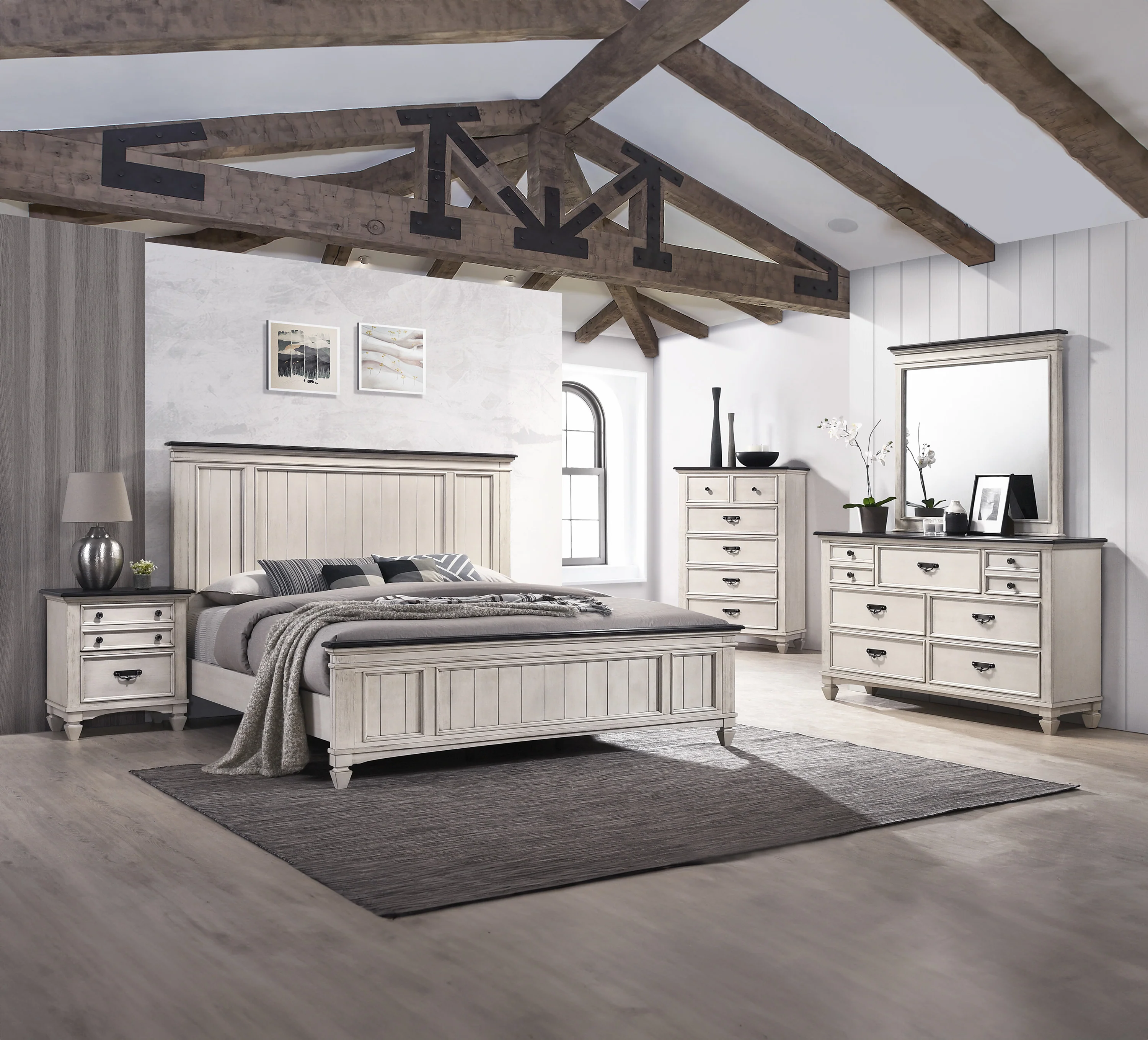 Sawyer Chest