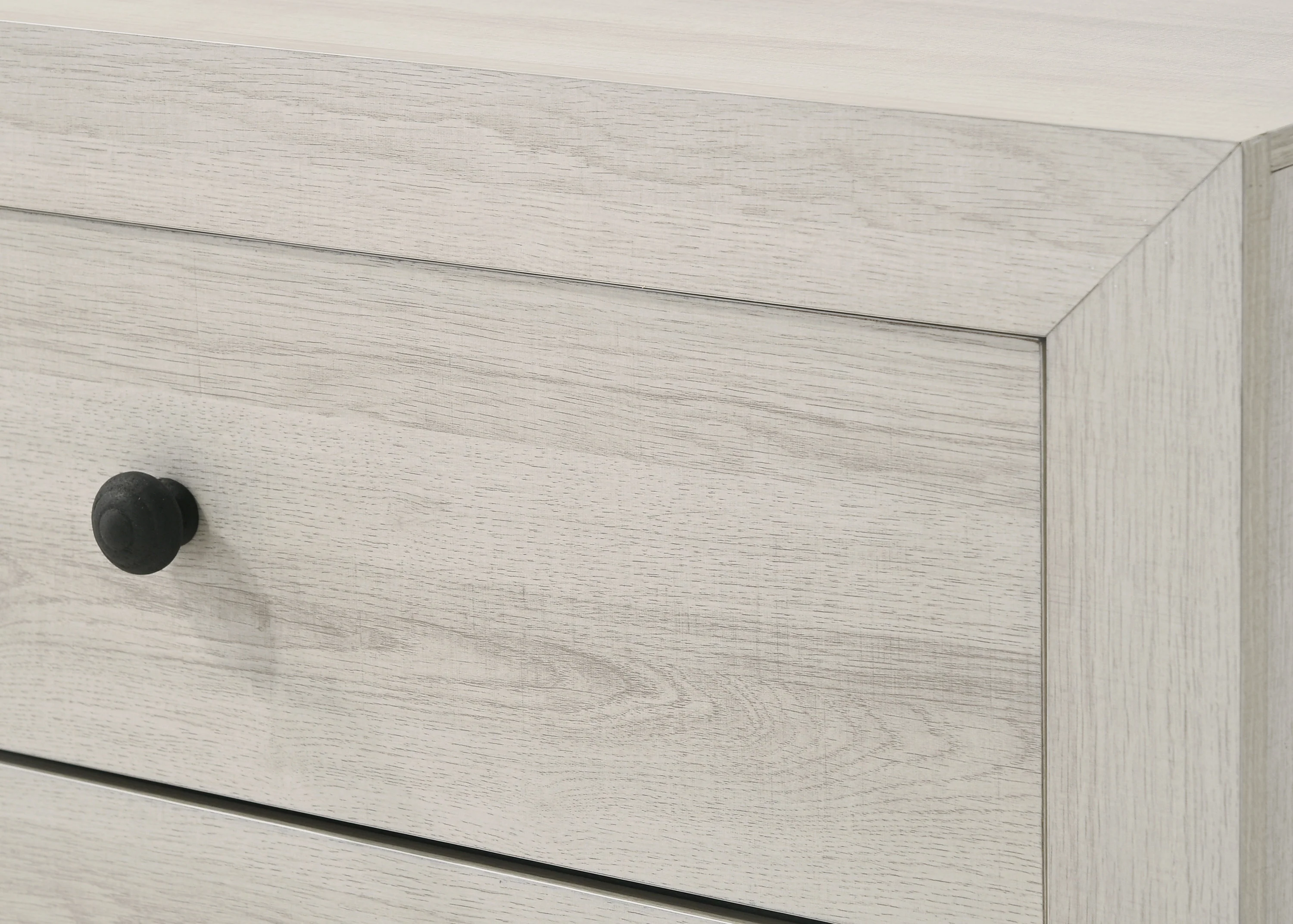 Atticus Chest White